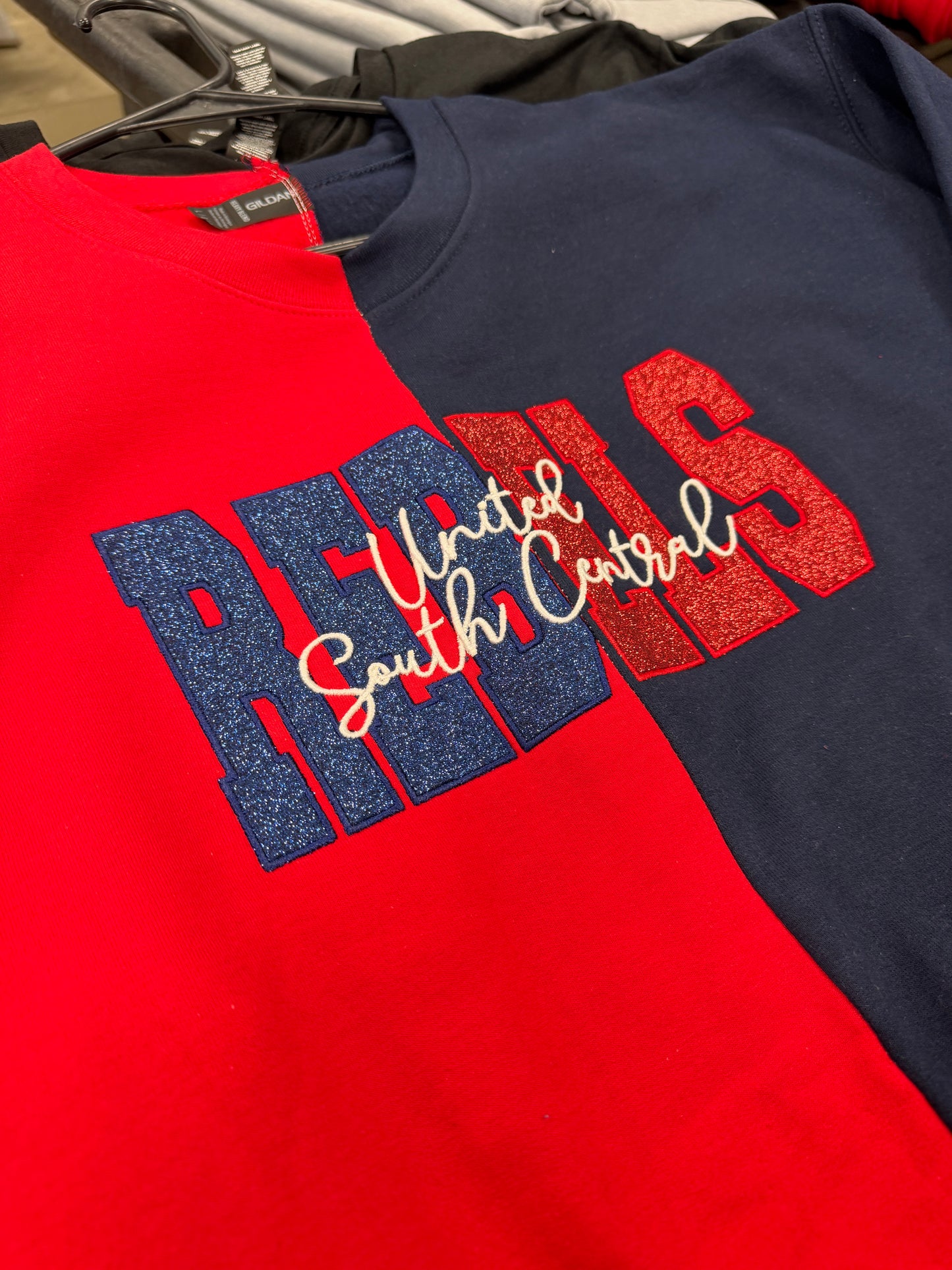 Rebels Puffy Glitter Split Crew