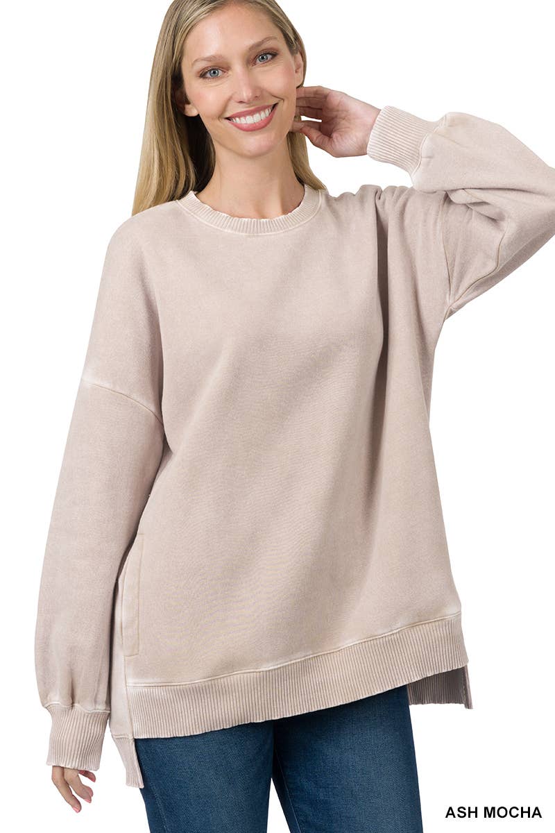 Washed Crewneck with Pockets