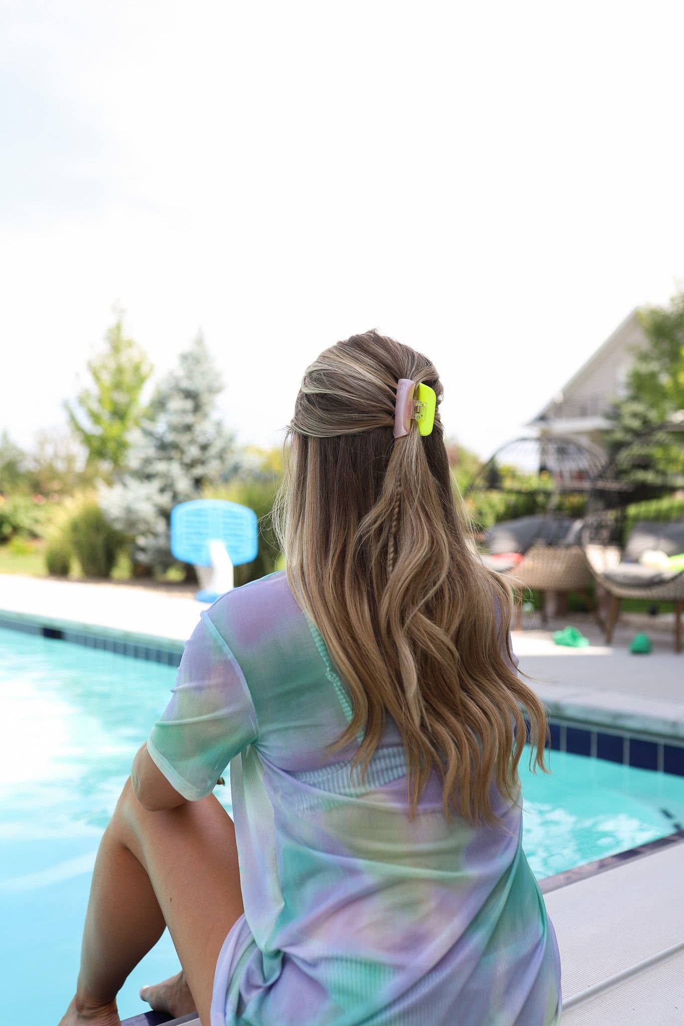 2-TONED CLAW CLIP