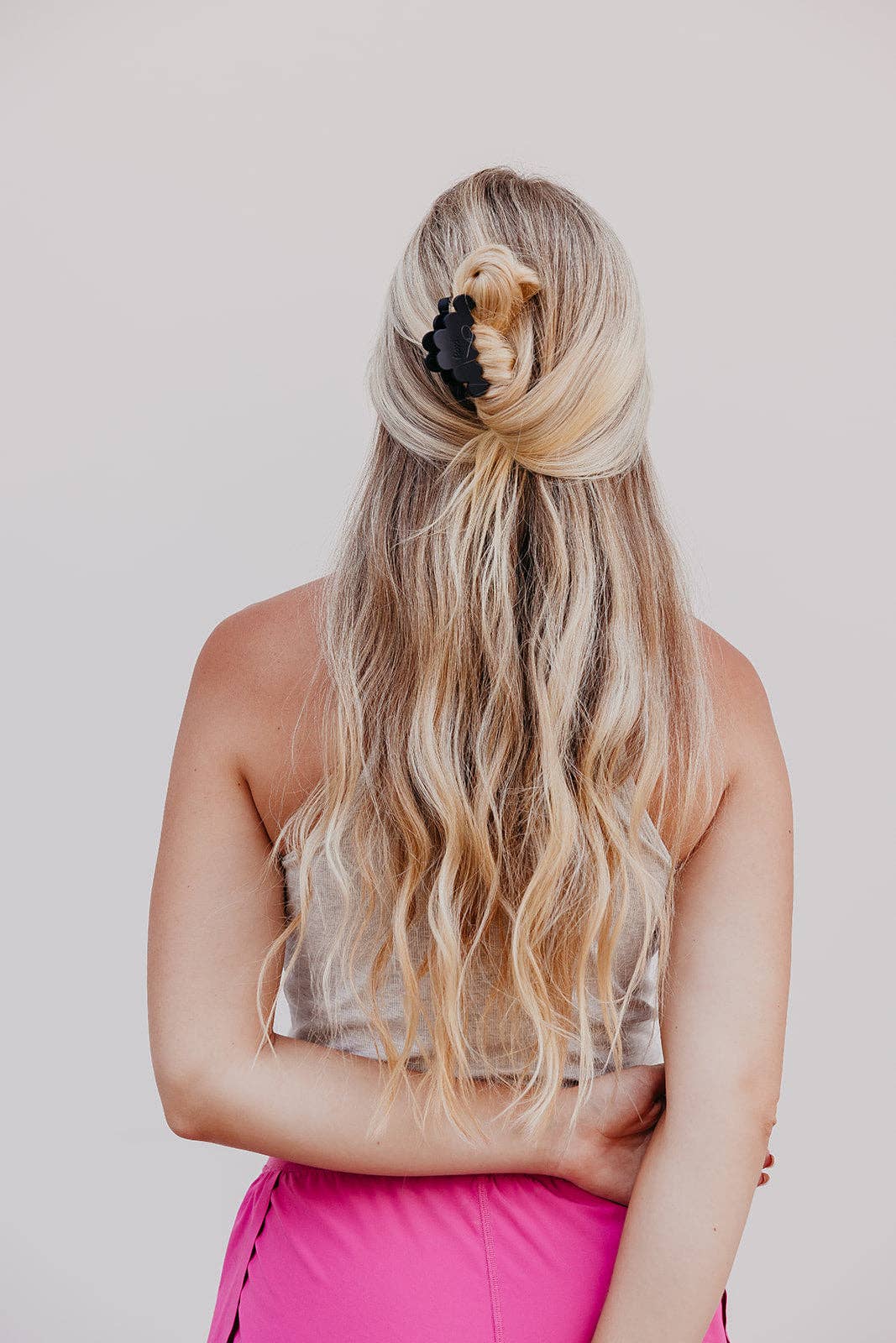 KAXI SCALLOPED MINI CLAW CLIP — 14 COLORS