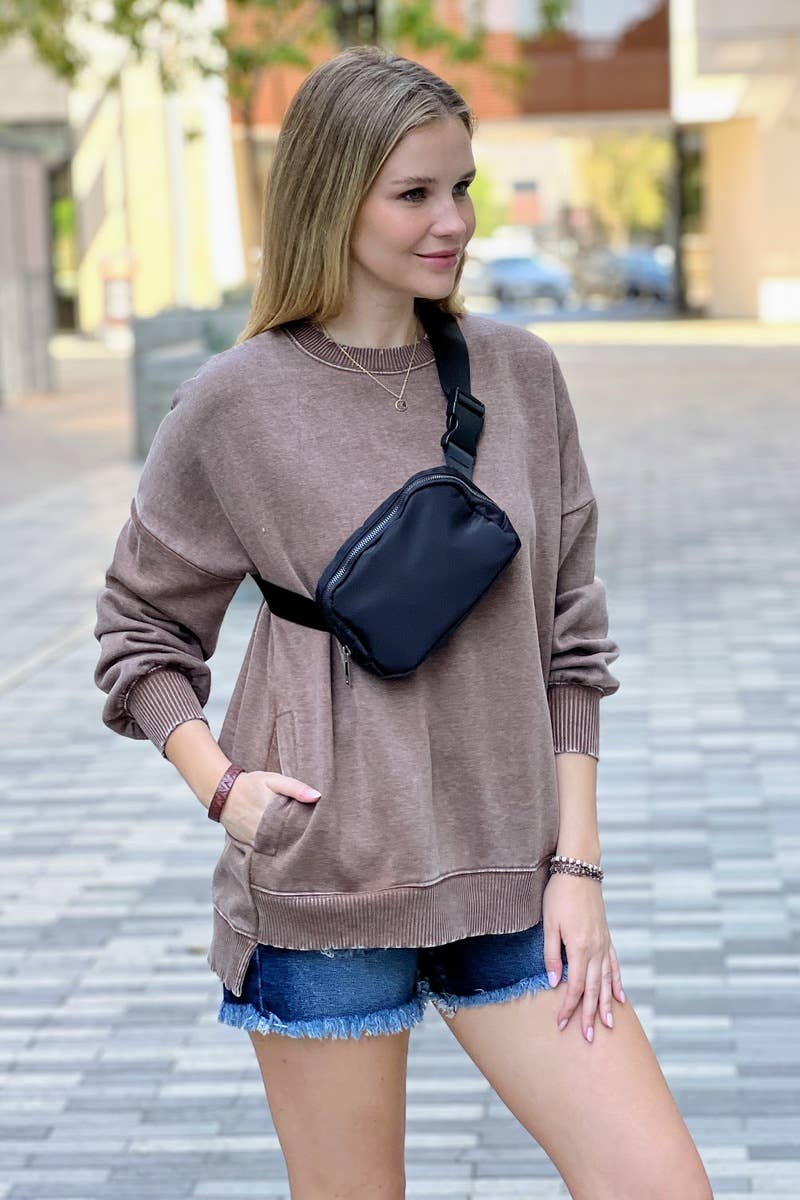 Washed Crewneck with Pockets