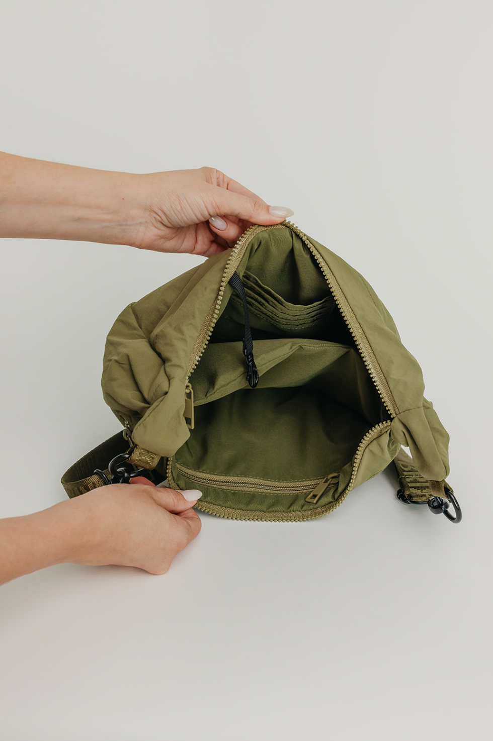 Basil Crescent Bag