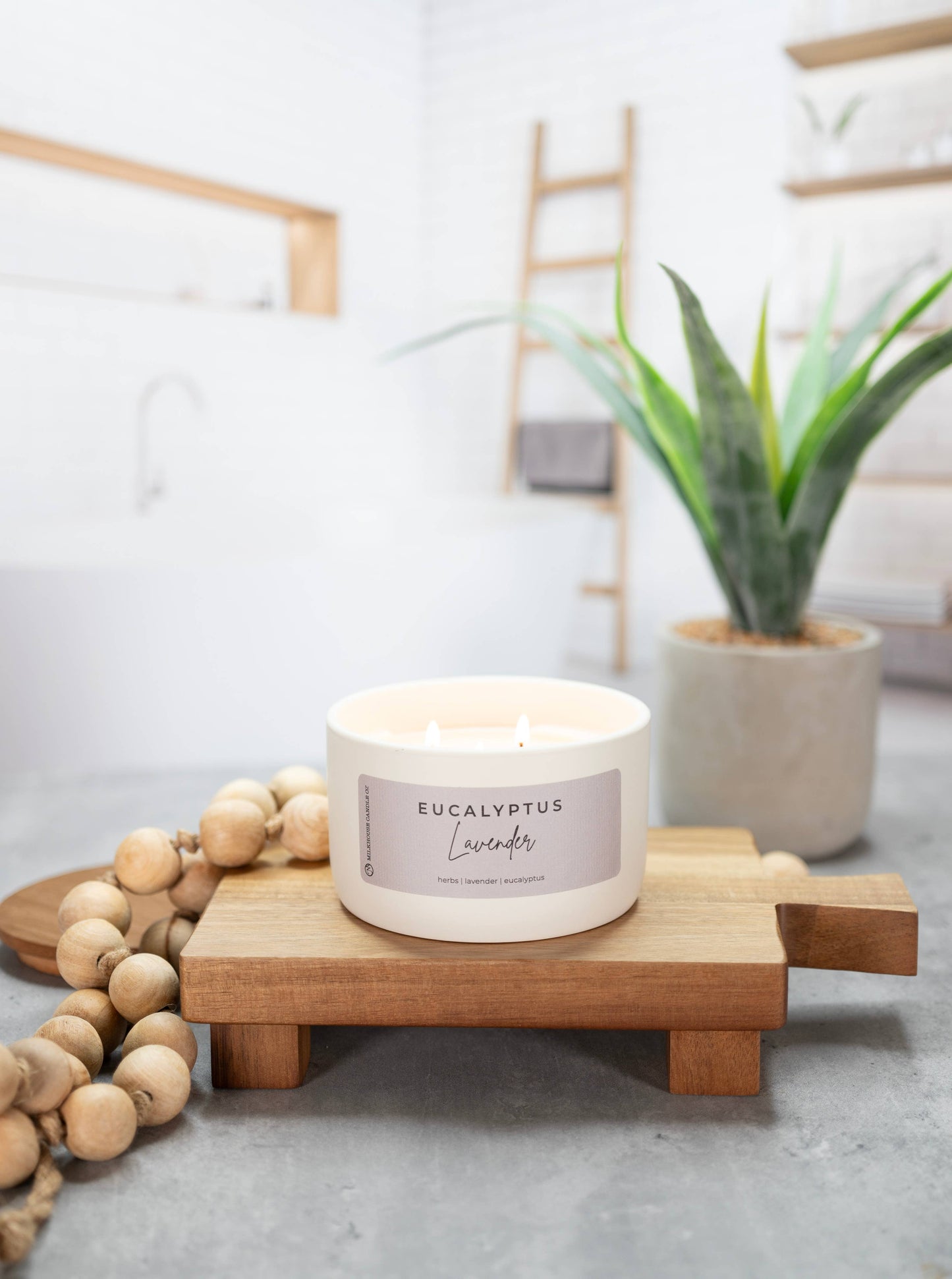 Eucalyptus Lavender | 10 oz Candle