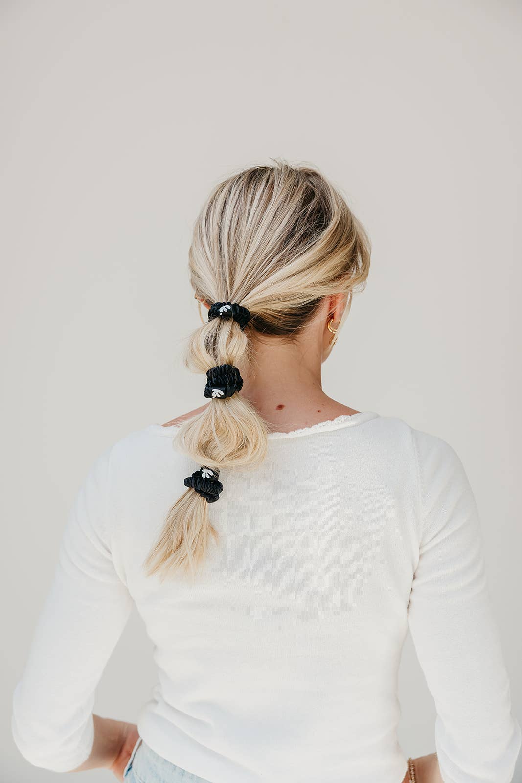 SKINNY SLEEP SCRUNCHIE 6-PACK — SATIN, HAIR-FRIENDLY