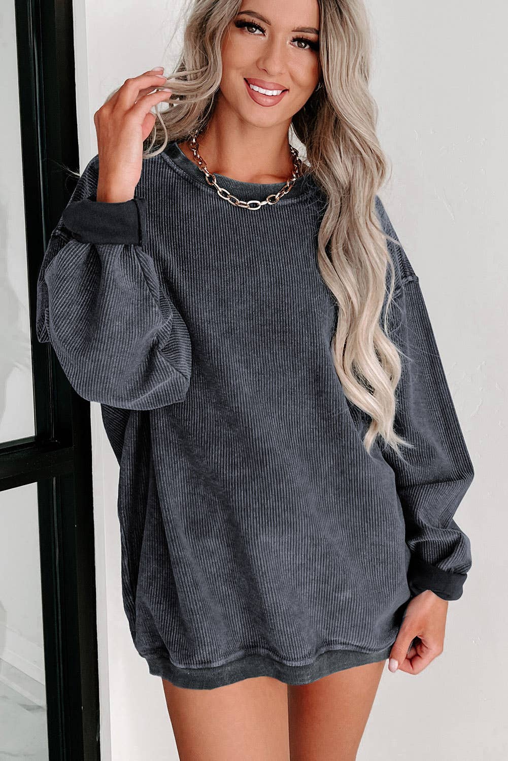 Solid Ribbed Knit Pullover Sweatshirt